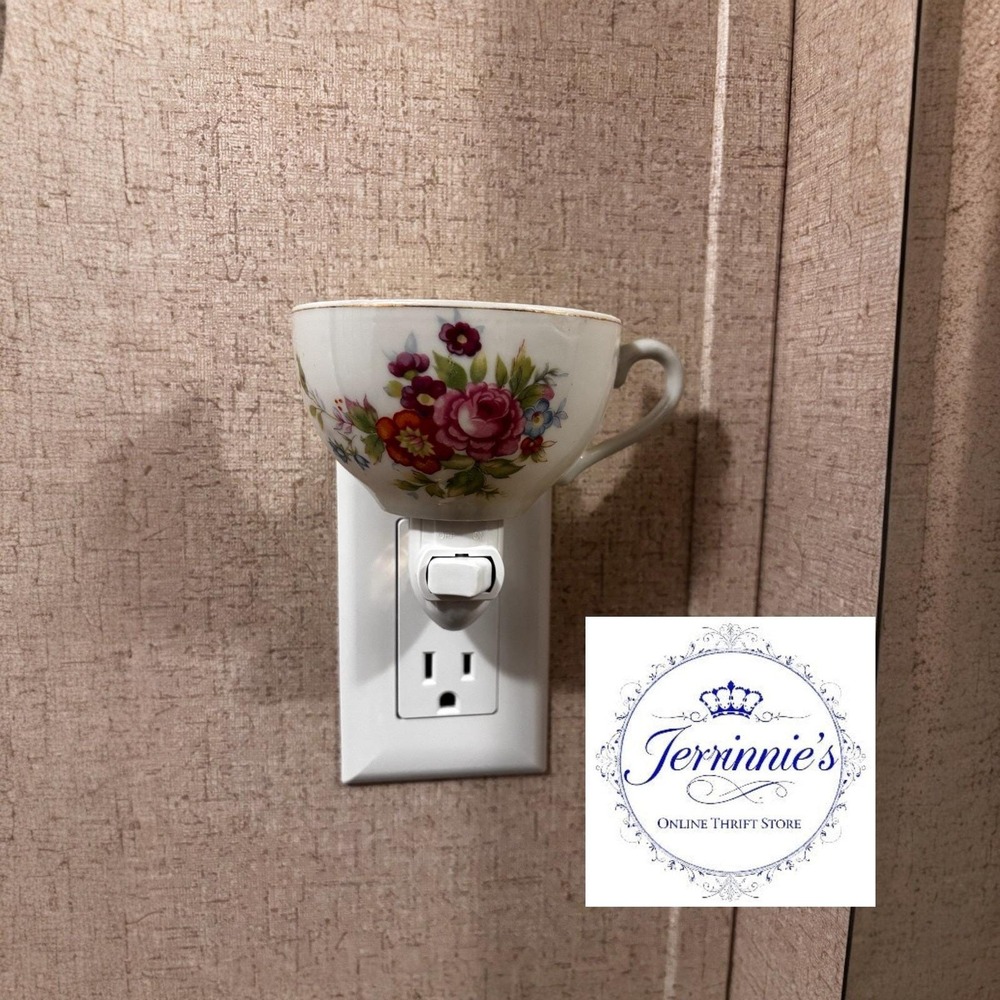 Vintage Floral Teacup Night Light Upcycled Ceramic Tea Cup Plug In Wall Lamp
